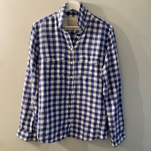 Banana Republic Blue and White Casual Button Down Shirt